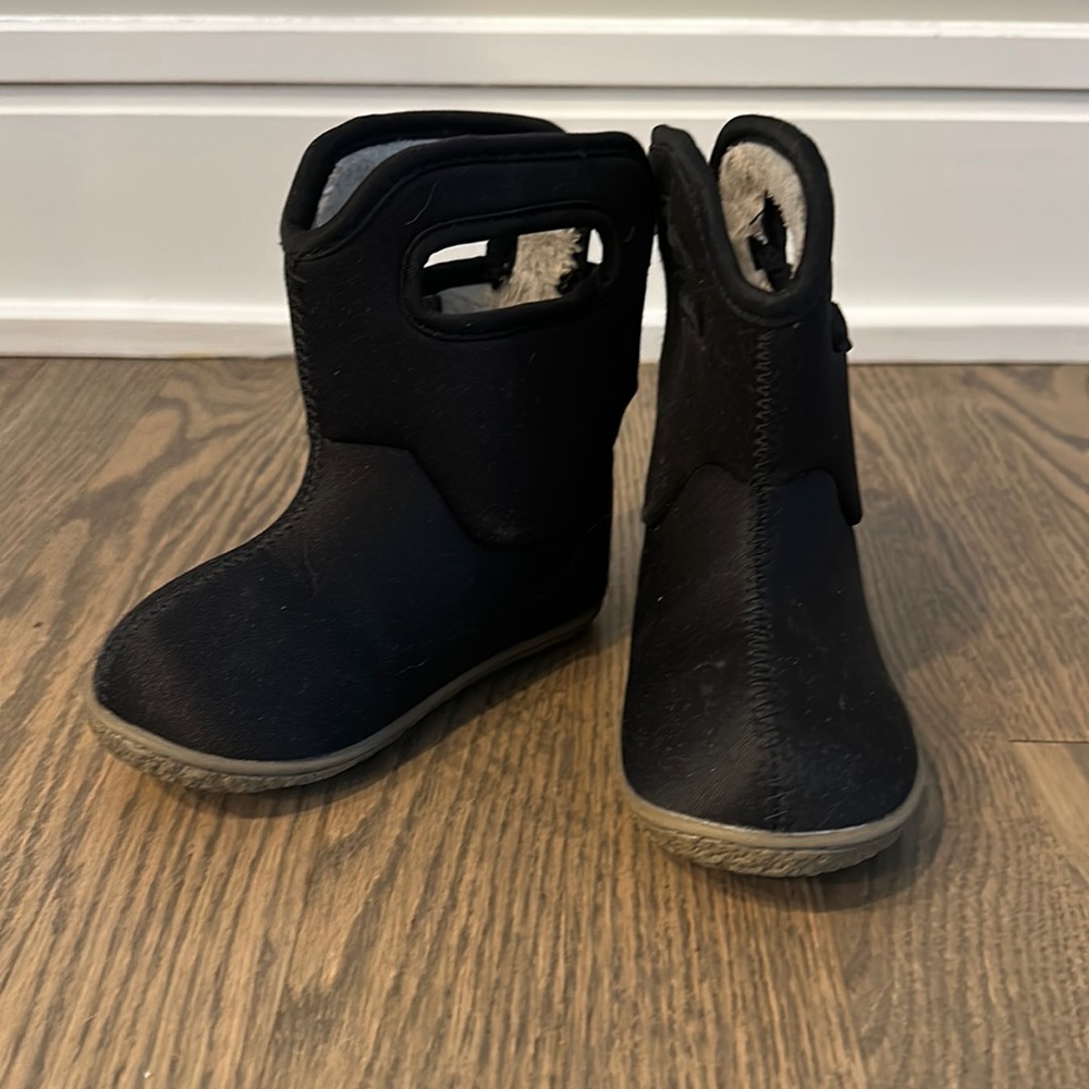 Toddler bogs